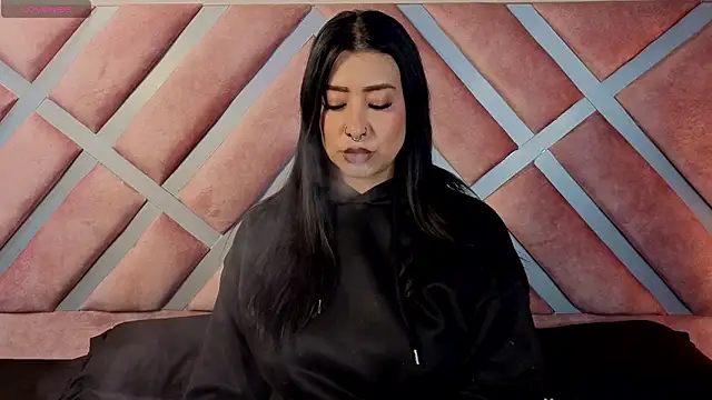  kelly hous36 online show from March 9, 2026, 1:37 pm