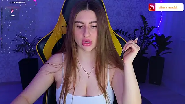 Elishka  online show from March 5, 2025, 4:35 pm