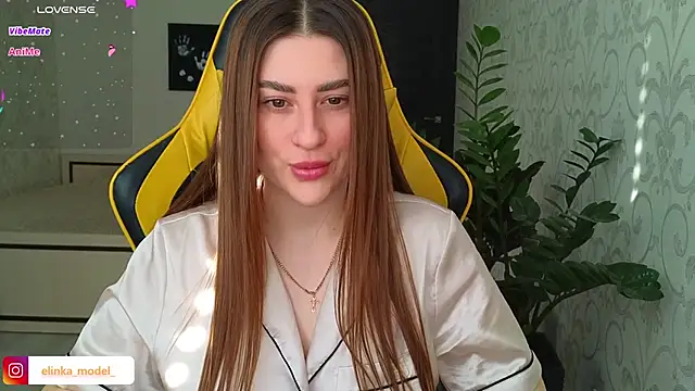 Elishka  online show from March 21, 2025, 5:54 am