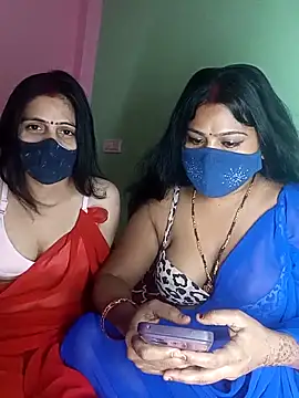 cutee  crazy online show from October 15, 2025, 5:46 pm