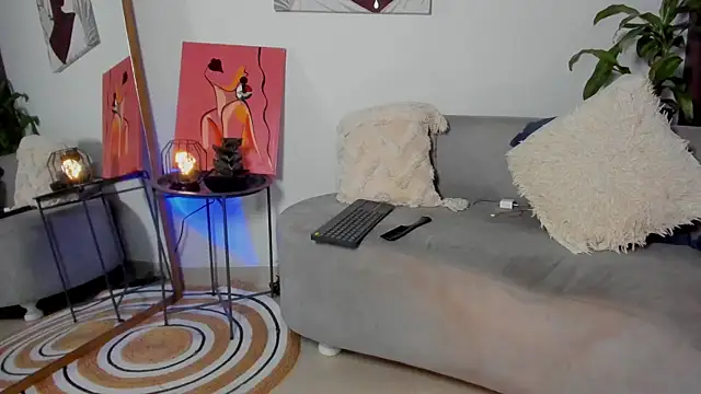 Snapshot of sweet_mia23 chatting on November 2, 2025, 6:38 am sweet mia23 online show from November 2, 2025, 6:38 am