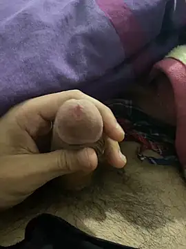 Snapshot of zelyot chatting on February 26, 2025, 9:48 pm zelyot online show from February 26, 2025, 9:48 pm