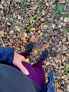 Snapshot of Boring_one chatting on November 3, 2025, 1:45 pm Boring one online show from November 3, 2025, 1:45 pm