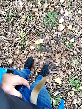 Snapshot of Boring_one chatting on November 5, 2025, 1:11 pm Boring one online show from November 5, 2025, 1:11 pm