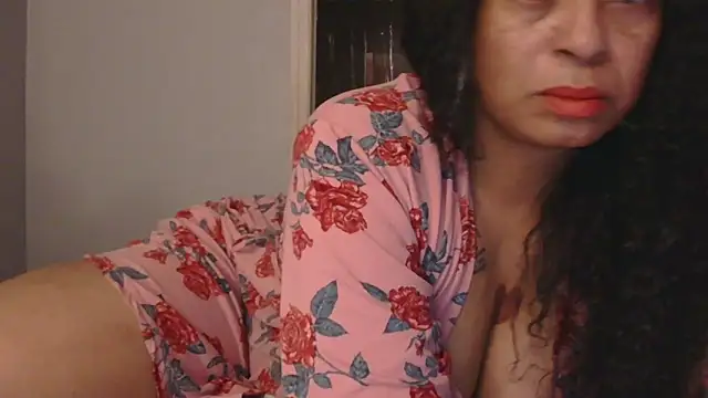 MSweetLindaParks online show from November 1, 2025, 11:29 pm