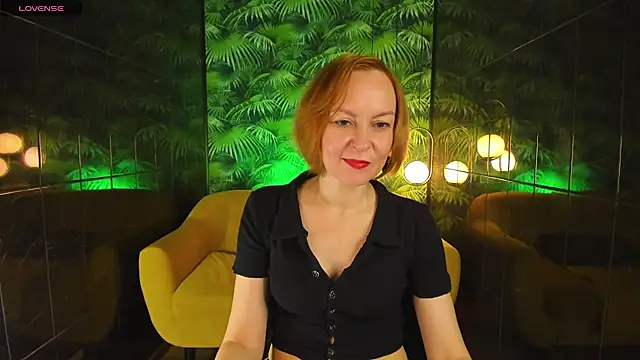 NikaGentle online show from December 10, 2024, 6:33 am