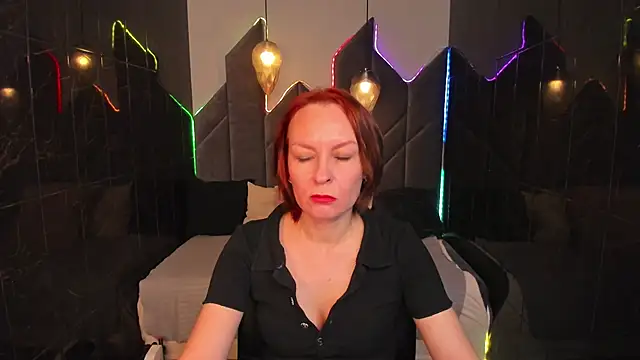 NikaGentle online show from November 15, 2025, 5:27 am