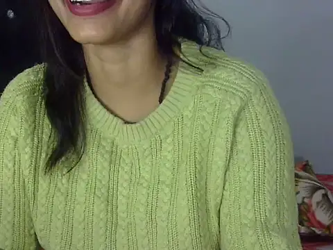 SEXY-MAHI- online show from December 18, 2024, 8:14 pm