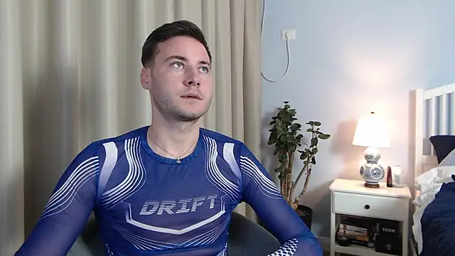 Snapshot of JustinMorrisX chatting on September 26, 2025, 4:00 pm JustinMorrisX online show from September 26, 2025, 4:00 pm