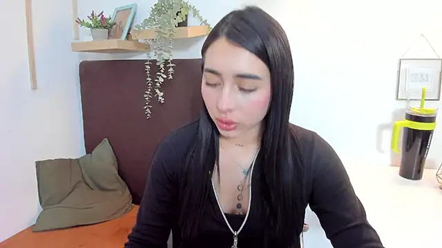 isabella jade online show from March 1, 2025, 5:38 pm