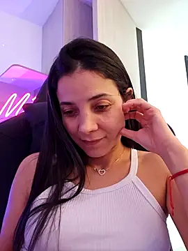 Snapshot of miaeyes chatting on January 17, 2025, 5:08 pm miaeyes online show from January 17, 2025, 5:08 pm