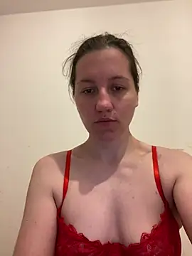 Snapshot of Nicole-Ray chatting on May 7, 2026, 7:08 pm Nicole-Ray online show from May 7, 2026, 7:08 pm