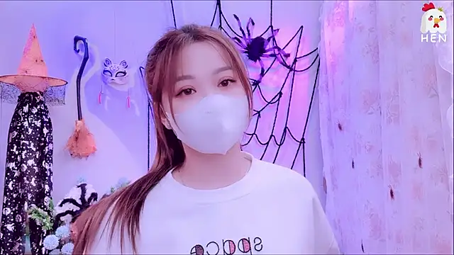 hen237 online show from October 20, 2025, 9:48 pm