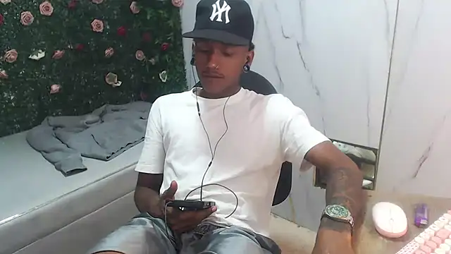 ManSant online show from March 24, 2026, 1:49 pm