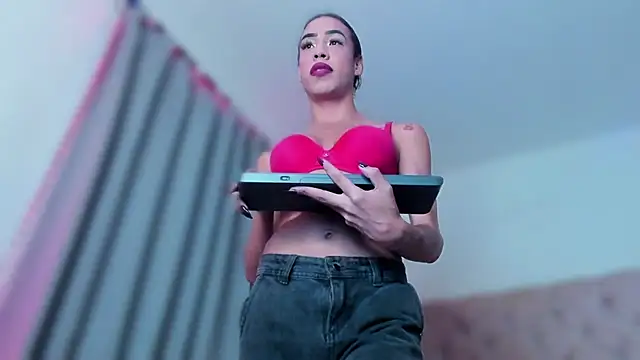 KatalinaMillan online show from March 1, 2026, 5:31 am