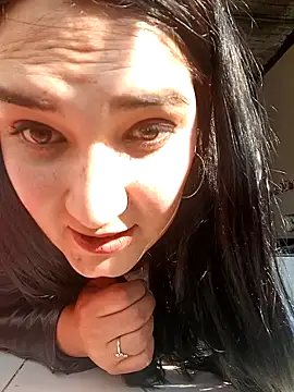 Snapshot of bella_vel chatting on January 7, 2025, 8:42 pm bella vel online show from January 7, 2025, 8:42 pm