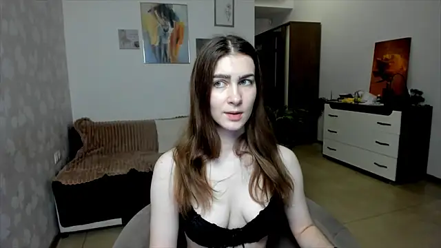 Snapshot of KaraWill chatting on July 9, 2026, 7:07 pm KaraWill online show from July 9, 2026, 7:07 pm