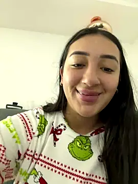 Hannahoff online show from December 1, 2024, 8:20 pm