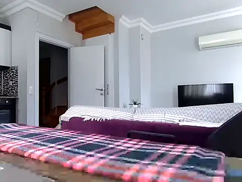 Snapshot of ALPHANDRE chatting on March 22, 2026, 6:28 am ALPHANDRE online show from March 22, 2026, 6:28 am