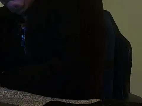 Snapshot of ALPHANDRE chatting on March 29, 2026, 7:25 pm ALPHANDRE online show from March 29, 2026, 7:25 pm