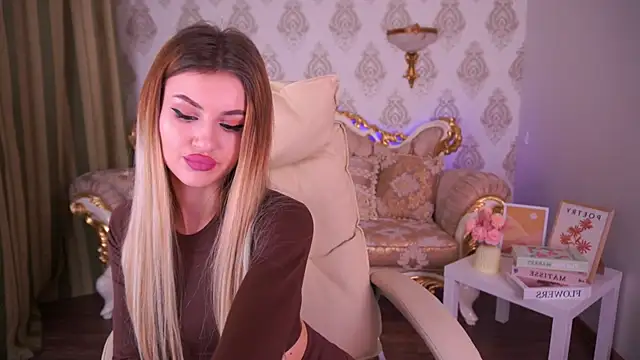 Lili Danger online show from December 11, 2024, 9:34 pm