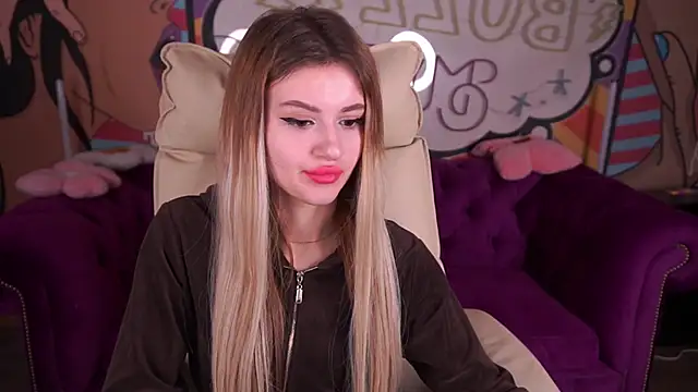 Lili Danger online show from December 14, 2024, 8:23 am