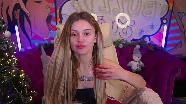 Lili Danger online show from December 28, 2024, 7:54 pm