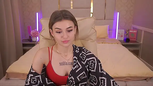 Lili Danger online show from January 18, 2025, 5:04 pm