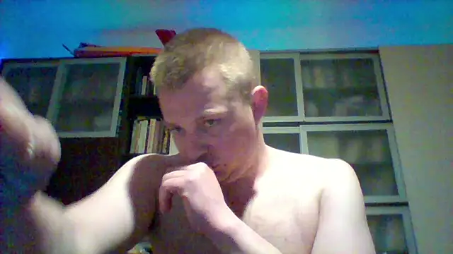 Matttthees online show from March 19, 2025, 12:26 am