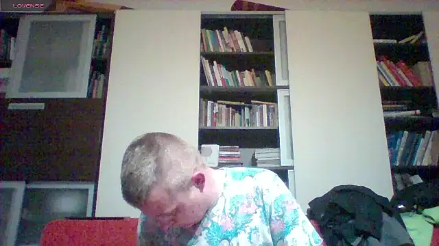 Matttthees online show from April 2, 2026, 4:43 am