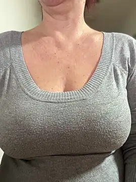 sweetmystery1 online show from January 23, 2025, 5:31 pm