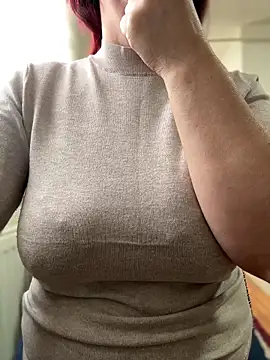 sweetmystery1 online show from March 2, 2026, 11:17 am