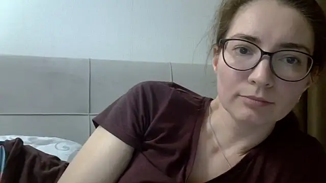 Ashleyspice online show from March 6, 2025, 7:25 am