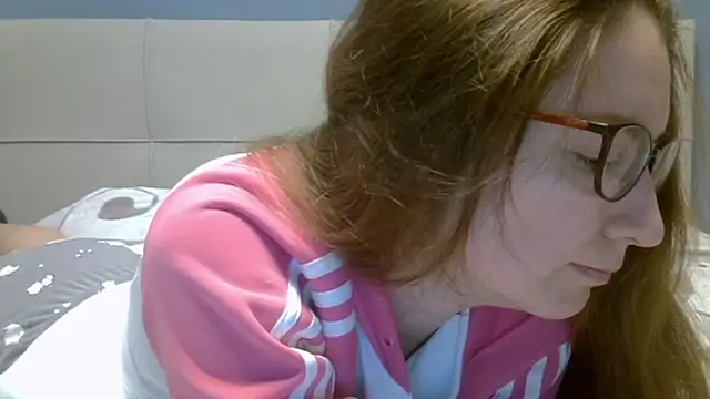 Ashleyspice online show from April 21, 2026, 6:41 am