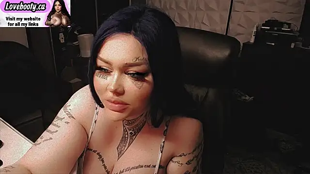 Snapshot of sheylagoddess11 chatting on November 16, 2025, 11:43 pm sheylagoddess11 online show from November 16, 2025, 11:43 pm