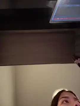 Snapshot of JanyLunaa chatting on February 16, 2026, 6:48 pm JanyLunaa online show from February 16, 2026, 6:48 pm