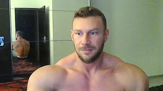 muscularkevin online show from December 16, 2024, 4:34 am