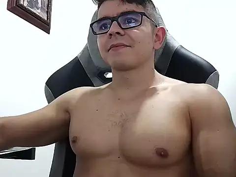 Snapshot of MILCARITAS3 chatting on February 19, 2026, 6:59 pm MILCARITAS3 online show from February 19, 2026, 6:59 pm