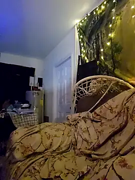 Hotredheadandtoungelasher online show from December 31, 2024, 7:42 am