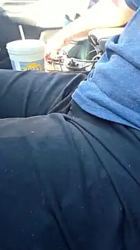 Hotredheadandtoungelasher online show from October 14, 2025, 7:47 pm