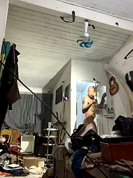 raphadoors19 online show from December 5, 2025, 3:15 am