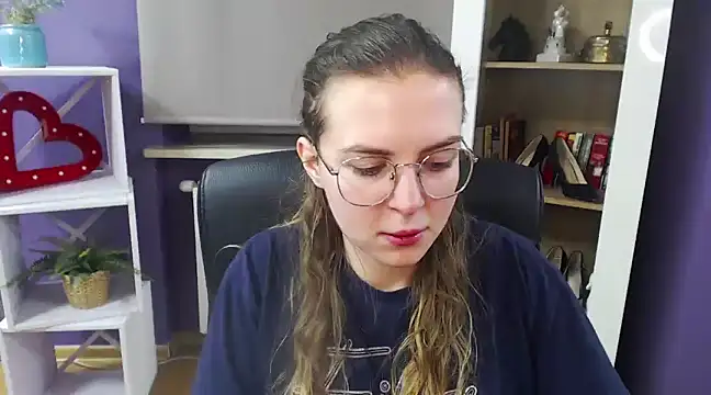 Zoey Erotic online show from February 4, 2025, 5:31 am