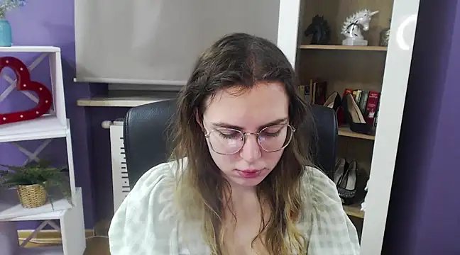 Zoey Erotic online show from February 10, 2025, 5:36 am