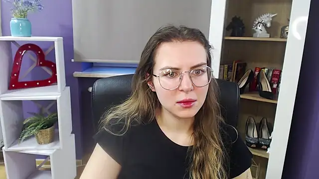 Zoey Erotic online show from February 17, 2025, 6:20 am