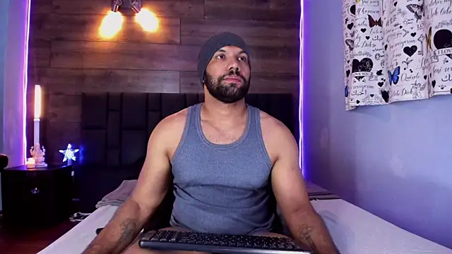 anthonylatynxd online show from December 14, 2025, 12:05 am