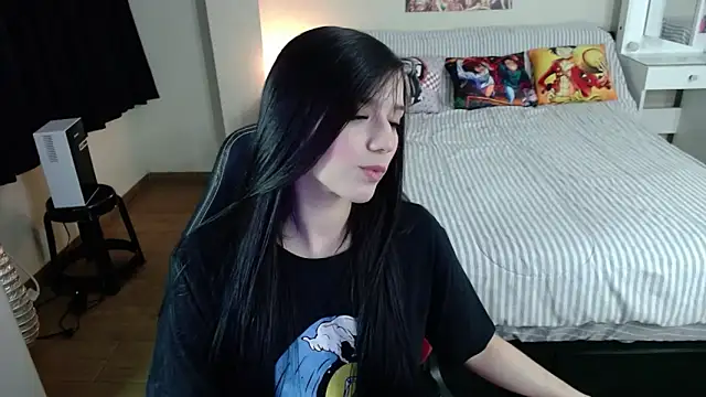 kittykat18x online show from March 21, 2026, 4:17 am