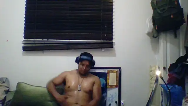 Snapshot of CleanGrey chatting on June 2, 2026, 10:39 am CleanGrey online show from June 2, 2026, 10:39 am