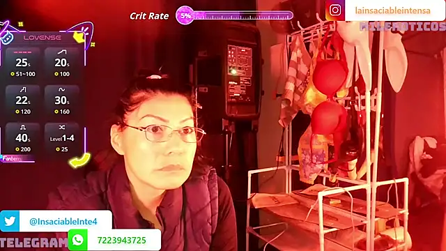 LaInsaciableIntensa online show from April 16, 2026, 1:50 am