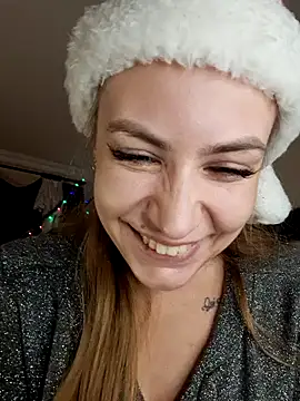 Snapshot of Keli_Jessi chatting on December 27, 2024, 7:35 pm Keli Jessi online show from December 27, 2024, 7:35 pm