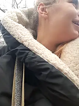 Snapshot of Keli_Jessi chatting on January 24, 2025, 1:03 pm Keli Jessi online show from January 24, 2025, 1:03 pm